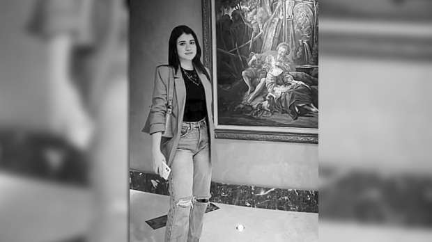 نيرة طالبة جامعة المنصورة