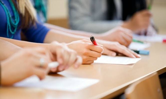 مراجعة امتحانات مادة اللغة العربية لطلاب الصف الثالث الثانوي 2023  